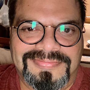 Meet your Posher, Charles